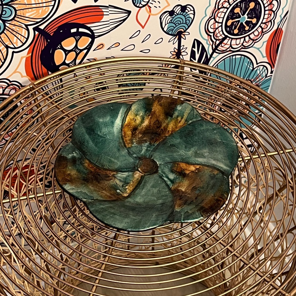 Small catch-all decor plate/tray. Greenish-Blue and Brown Flower.